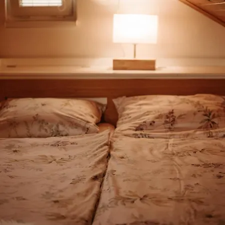 U Svahu Tatil Evi